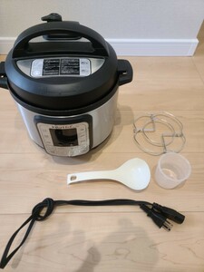 【多機能圧力鍋】電気圧力鍋インスタントポットInstant Pot【美品中古】