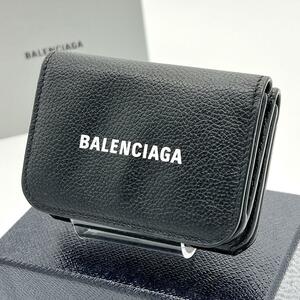 ★極美品★ バレンシアガ BALENCIAGA エブリデイ 三つ折り ブラック