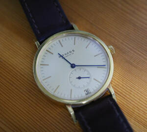 NOMOS GLASHUETTE