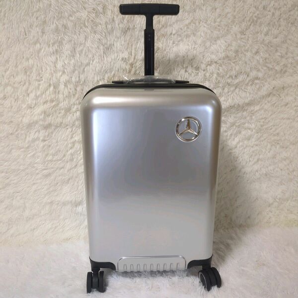 未使用品 メルセデス ベンツ キャリーケース　軽量　機内持込み可　非売品　ロゴ スーツケース　キャリーバッグ　2～3泊程度　TSA