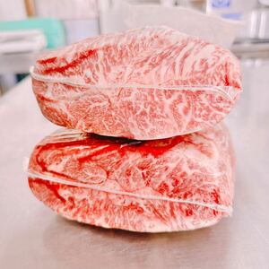 [ Гримм ki] редкий 1 иен старт Hokkaido производство чёрный шерсть мир корова мясо лопатки 2700g стейк BBQ барбекю подарок .. подарок по случаю конца года для бизнеса 