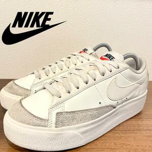 NIKE WMNS BLAZER LOW PLATFORM ナイキ ブレーザー ロー プラットフォーム DJ0292-105 レディース ローカットスニーカー 23.5cm 