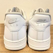 NIKE WMNS AIR FORCE 1 '07 WHITE ナイキ エア フォース ワン ホワイト レディース DD8959-100 ローカットスニーカー 24.5_画像4