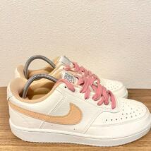 NIKE W COURT VISION LO NN ナイキ コート ビジョン ロー ホワイトベージュ DH3158-103 ローカットスニーカー 22.5cm 美品_画像3