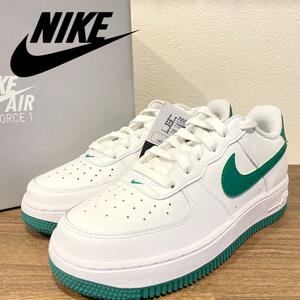 NIKE AIR FORCE 1 LV8 GS ナイキ エア フォース ワン ホワイトグリーンFV5948-103 ローカットスニーカー 新品未使用 23cm 