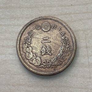 【TF0428】 日本 古銭 二銭 銅貨 1枚 龍 竜 明治15年 2銭銅貨 キズあり 汚れあり コレクション