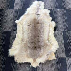 【TC0518④】オオカミ? 狼? ラグ ラグマット 絨毯 カーペット 敷物 毛皮 マット 