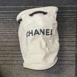 【TS0514】CHANEL シャネル ノベルティ 巾着 ポーチ ホワイト 紐付き 非売品 シンプル マチ付き 丸形 筒状 