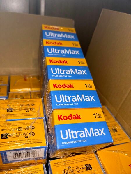 Kodak カラーネガフィルム ULTRAMAX 400 24枚撮 10個セット15000円 10個単位で追加で注文可能です。