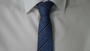  unused . close [HUGO BOSS Hugo Boss ( narrow tie )]USED brand necktie /m54-GG2-31-35