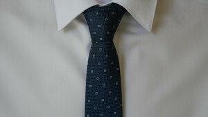  unused . close [HUGO BOSS Hugo Boss ( narrow tie )]USED brand necktie /m54-GG5-11-15