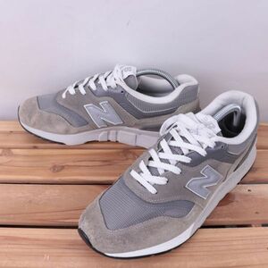 z2704【997H】ニューバランス US8.5 26.5cm/灰 グレー 銀 シルバー newbalance メンズ スニーカー 中古