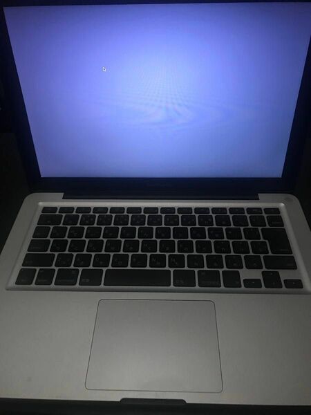 激安！（5月末まで）MacBook Pro2010 電源あり　ジャンク品　箱なし