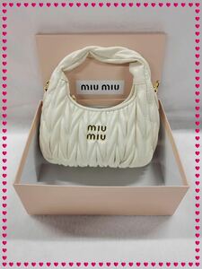 * превосходный товар *MIUMIU MiuMiu сумка на плечо белый #6245159