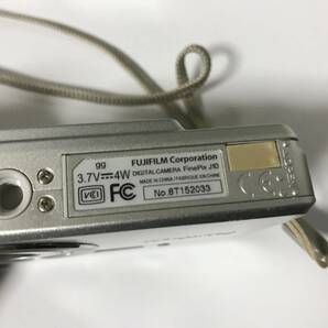 FUJIFILM 富士フイルム FINEPIX J10 デジカメ デジタルカメラ シルバー 即決の画像3