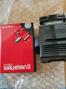 WALKMAN　WM-2 赤　カセットウォークマン　ジャンク