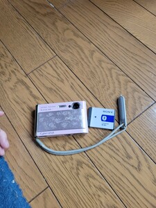 カメラ　DSC-T70 ピンク　コンパクトデジタルカメラ SONY