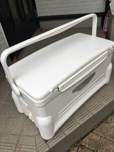  Kanagawa Shimano spec - The light special 24L LC024H cooler-box used there there beautiful goods fishing camp pick up . possibility 