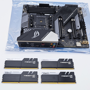 ASUS ROG Strix X570-F Gaming + G.Skill Trident Z RGB 32GB + TPM2.0モジュール