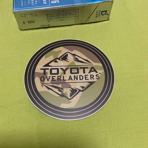 Toyota Overlanders カモ ラウンドステッカー トヨタオーバーランダーズ ランクル ハイラックス タコマ タンドラ fjクルーザー rav4