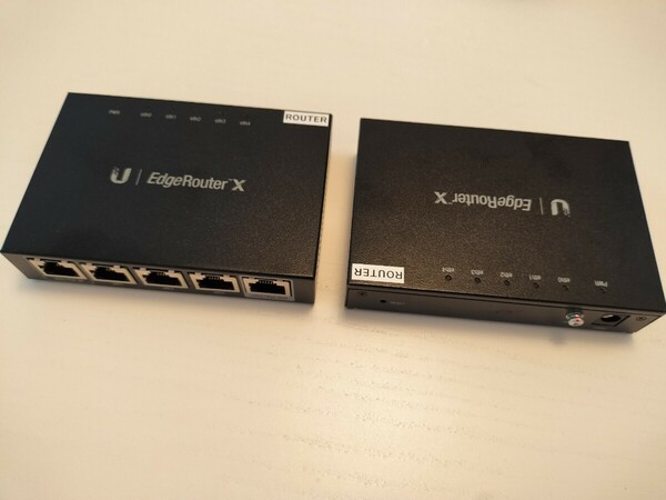 【1個】Ubiquiti（ユビキティ） Networks Edgerouter X ER-X 5 ポート ギガビット ルーター (PassivePoE 搭載)　UBIQUITI NETWORKS ER-X