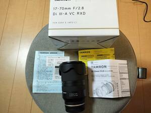 TAMRON F2.8 17-70mm Di III-A VC RXD SONY Eマウント (APS-C) 説明書・保証書あり