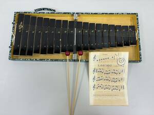 240520D 木琴 ポーターシロホン木琴 折りたたみ コンパクト 持ち運び可能 楽器 音楽 昭和 レトロ 当時物 楽譜付き 打楽器 緑色 中古品