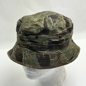  Tiger stripe ADD pattern local meidob- knee hat the truth thing cloth use . product Vietnam war America army 