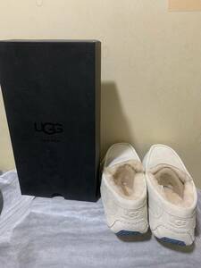 UGGスリッポン未使用品！