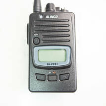 【ジャンク】ALINCO アルインコ 特定小電力トランシーバー DJ-P221 無線電話装置 無線機 CO3382_画像2