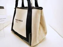 1円スタート　美品　BALENCIAGA　バレンシアガ　ネイビー スモール カバス 　ポーチ、ギャランティー、簡易保存袋付き_画像3