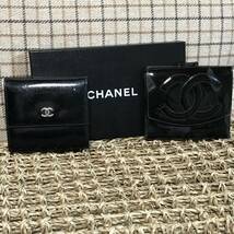 CHANELシール付きシャネル ココマーク パテントレザー 二つ折り 財布 2点セット本物￥500から_画像1