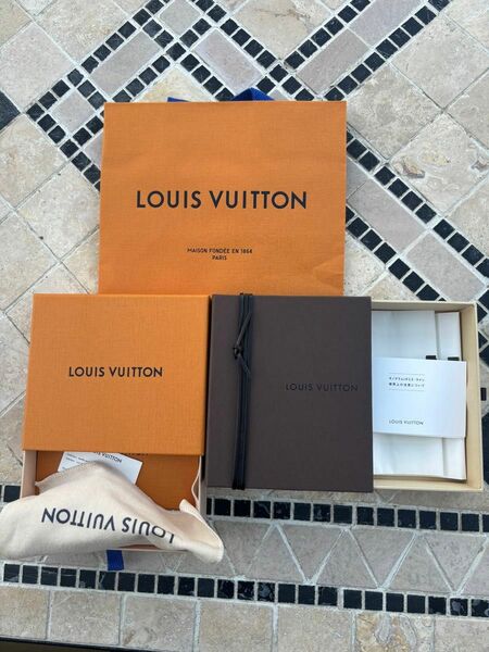 ルイヴィトン VUITTON LOUIS 紙袋 空箱