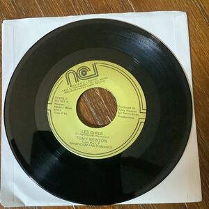 Tony Newton Mystic Pipers / Les Girls 45