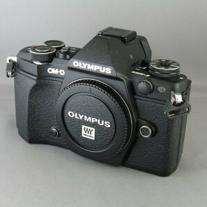 【美品】OLYMPUSオリンパス E-M5 MARKII ★NO.8219の画像2