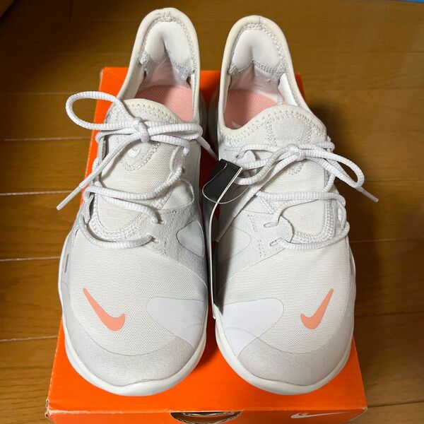 最終値下げ NIKEウィメンズフリーラン ランニング