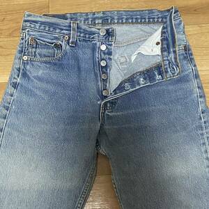 90s Vintage * Levi's 501 джинсы *USA производства *W30* повреждение ремонт джинсы *
