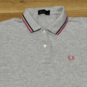  condition good *FREDPERRY* polo-shirt with short sleeves * line entering polo-shirt * men's M* hit Union 