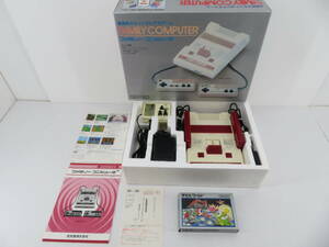 25*100/ nintendo FAMILY COMPUTER Famicom начальная модель 4 угол кнопка HVC-001 неиспользуемый товар? De Ville world приложен 