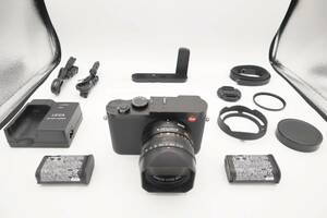 【美品 & 動作確認済】Leica ライカ Q2 ※おまけ付属 & 元箱・付属品完備※