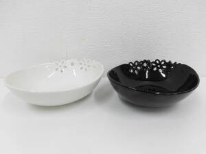 食器祭 ペア ボウル お皿 深皿 皿 シンフォニーペアボウル 用途いろいろ 白系 黒系 透かし 花柄 保管品 