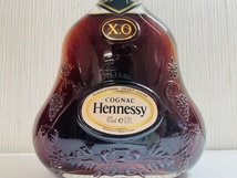 C-69922M　【未開栓】　古酒 Hennessy ヘネシー XO 金キャップ クリアボトル ブランデー 700ml 40% COGNAC ブランデー_画像2