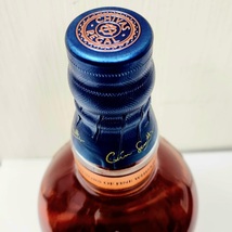 C-05121K【未開栓】CHIVAS REGAL シーバスリーガル 18年 ゴールドシグネチャー ウイスキー スコッチ 700ml 40％ お酒 ヴィンテージ _画像5