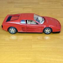 1/18 フェラーリ テスタロッサ 1984 Ferrari Testarossa ミニカー_画像6