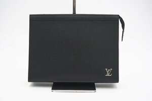 ☆安心の３大保証☆ ABランク ≪LOUIS VUITTON ルイヴィトン/クラッチバッグ≫ M30450 ポシェット ヴォワヤージュ MM タイガ ノワール 黒