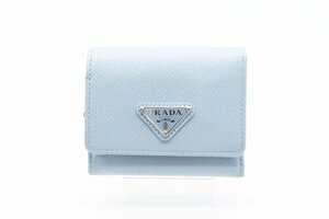 ☆安心の３大保証☆ ABランク ≪PRADA プラダ/三つ折り財布≫ 1MH044 サフィアーノ トライアングル 財布 ライトブルー ブルー 美品 送料込