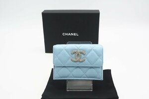 ☆安心の３大保証☆ Aランク ≪CHANEL シャネル /三つ折り財布≫ AP3397 マトラッセ キャビアスキン メティエダール スモール ブルー 極美