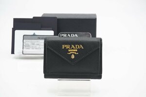 ☆安心の３大保証☆ Bランク ≪PRADA プラダ/三つ折り財布≫ 1MH021 メタルロゴ サフィアーノ レザー コンパクト ブラック ピンク 送料無料