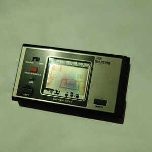  Showa Retro игра машина [GD DAIJISHIN] рабочее состояние подтверждено Bandai стоимость доставки ¥180 батарейка specification сделано в Японии (MADE IN JAPAN) Game & Watch 
