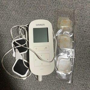 OMRON 温熱低周波治療器 オムロン 家庭用マッサージ器